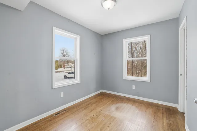 $200,000 | 58 East Wheelock Parkway, St. Paul, MN 55117