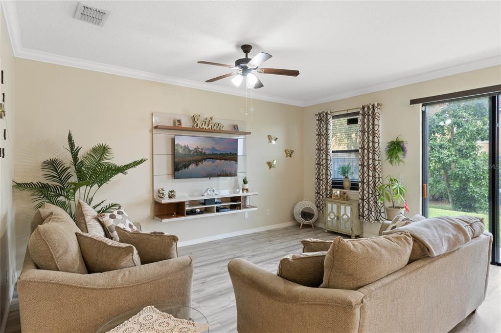 1411 Pacific Road Poinciana, FL 34759 - Photo 4 of 34