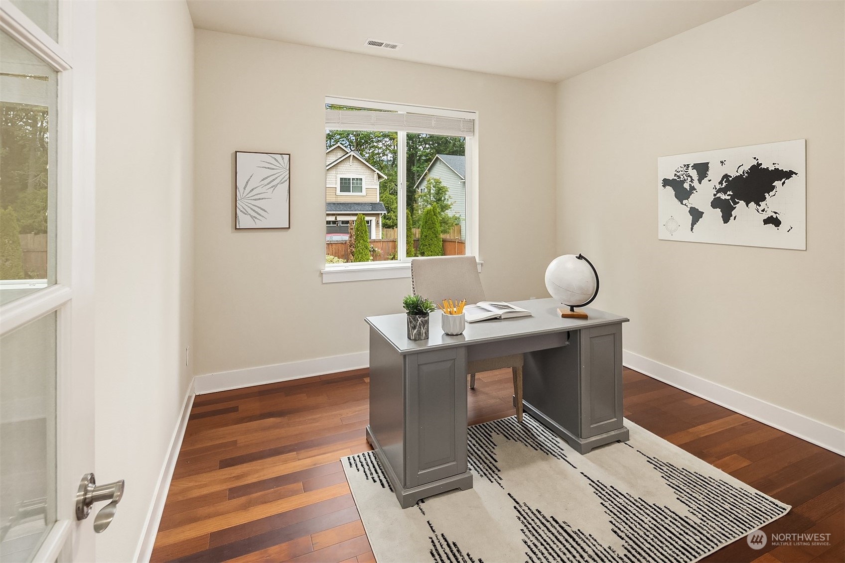 5004 Northeast 25th Street Renton, WA 98059 - Photo 21 of 37 a workspace with furniture and window