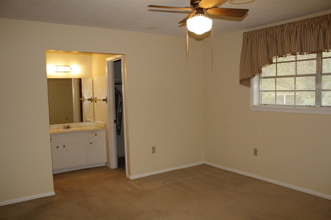 1201 Pineview Drive Clinton, MS 39056 - Photo 20 of 35 Photo 20