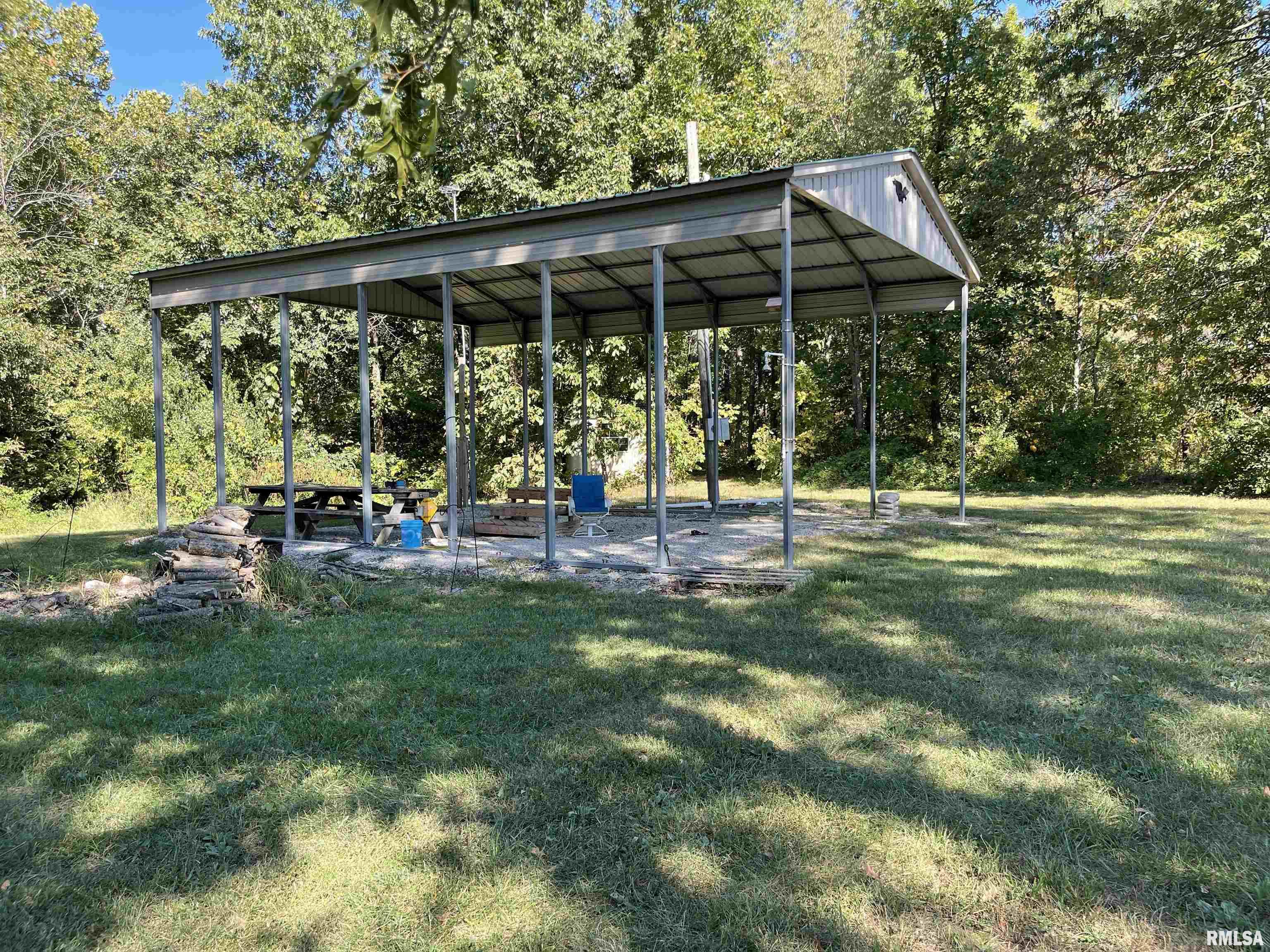 1037 Burge Road Centralia, IL 62801 - Photo 31 of 48