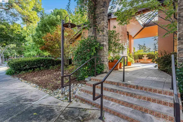 $409,000 | 39059 Guardino Drive, Unit 206, Fremont, CA 94538