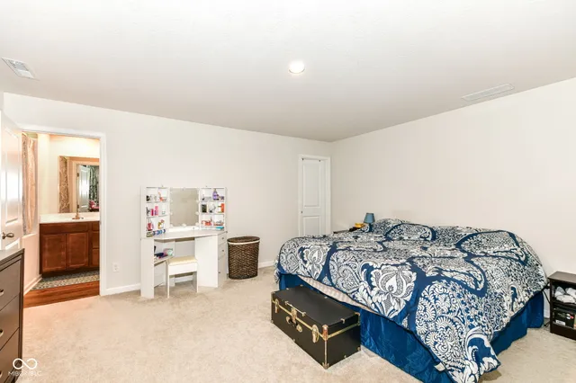 $315,000 | 1645 Juniper Lane, Greenfield, IN 46140