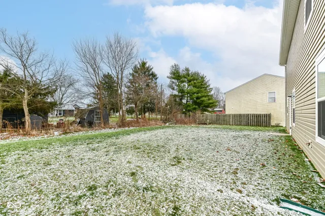 $315,000 | 1645 Juniper Lane, Greenfield, IN 46140