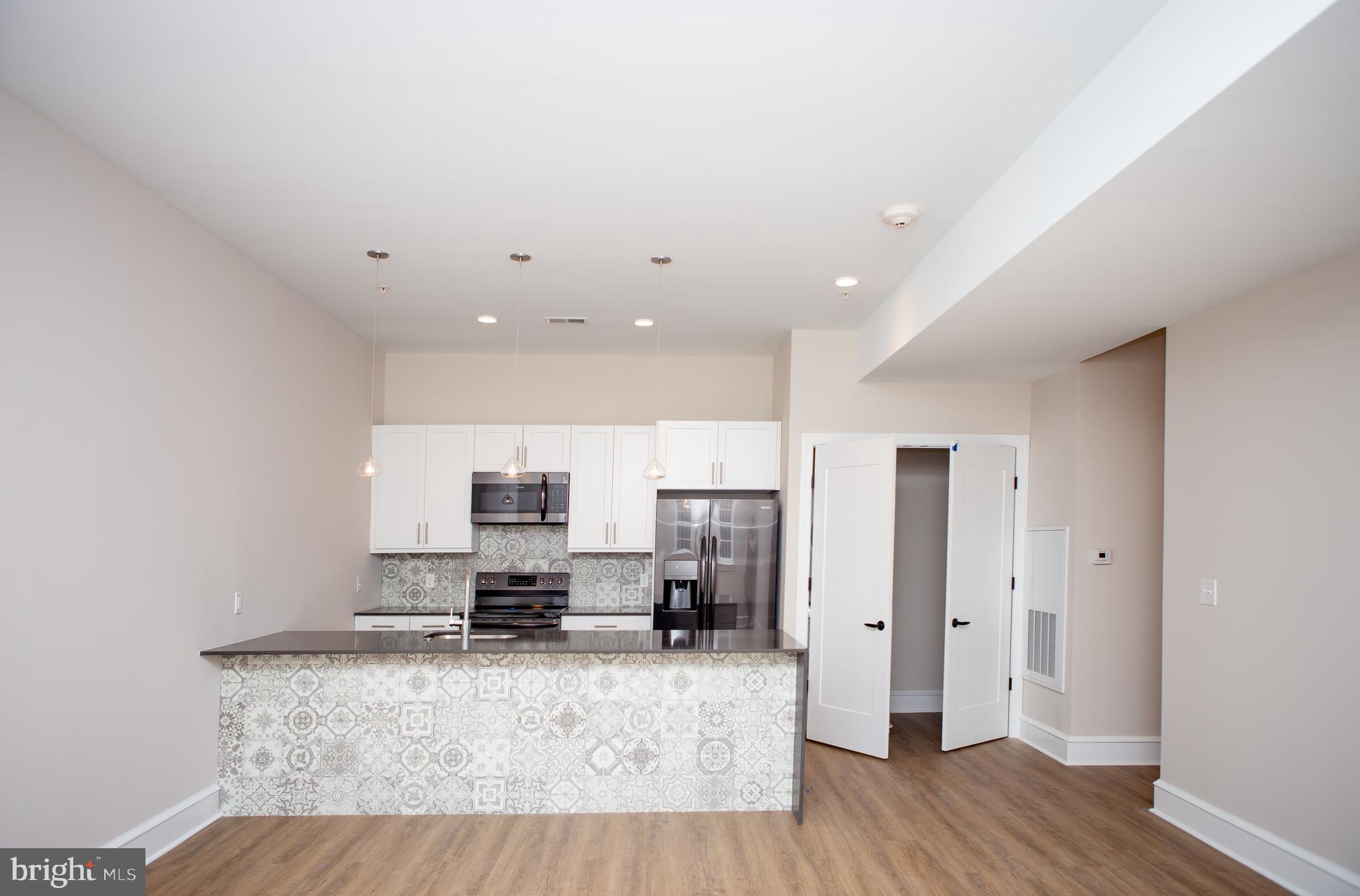 216 West 9th Street, Unit 301 Wilmington, DE 19801 - Photo 3 of 24