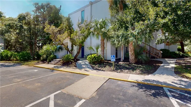 $269,500 | 1175 Beachview Drive North, Unit 201, Jekyll Island, GA 31527