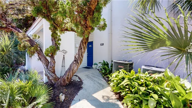 $269,500 | 1175 Beachview Drive North, Unit 201, Jekyll Island, GA 31527