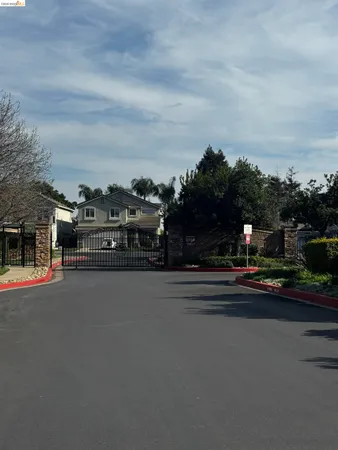 $2,800 | 8224 Shay Circle, Stockton, CA 95212