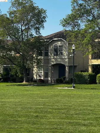 $2,800 | 8224 Shay Circle, Stockton, CA 95212