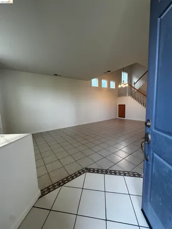 $2,800 | 8224 Shay Circle, Stockton, CA 95212