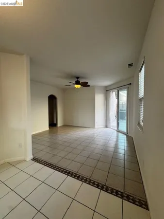 $2,800 | 8224 Shay Circle, Stockton, CA 95212
