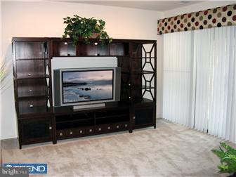 1801 Egg Harbor Road, Unit 307 Lindenwold, NJ 08021 - Photo 4 of 9