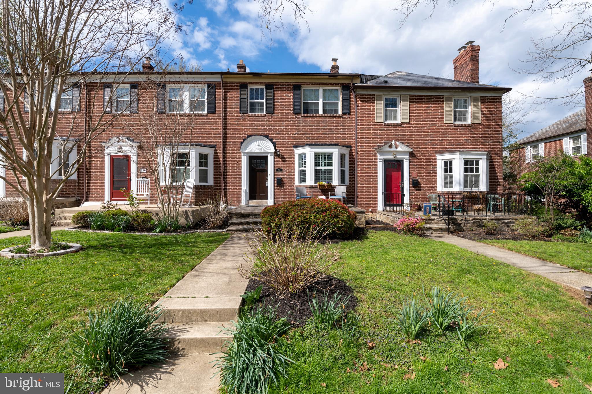 218 Murdock Road Baltimore, MD 21212 - Photo 1 of 41