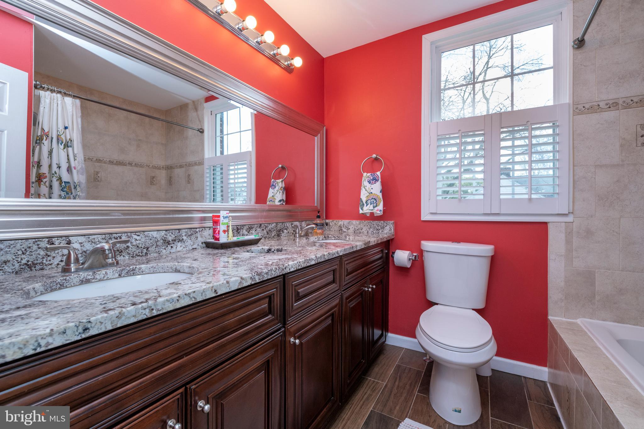 218 Murdock Road Baltimore, MD 21212 - Photo 24 of 41 Upstairs Bath Double Vanity