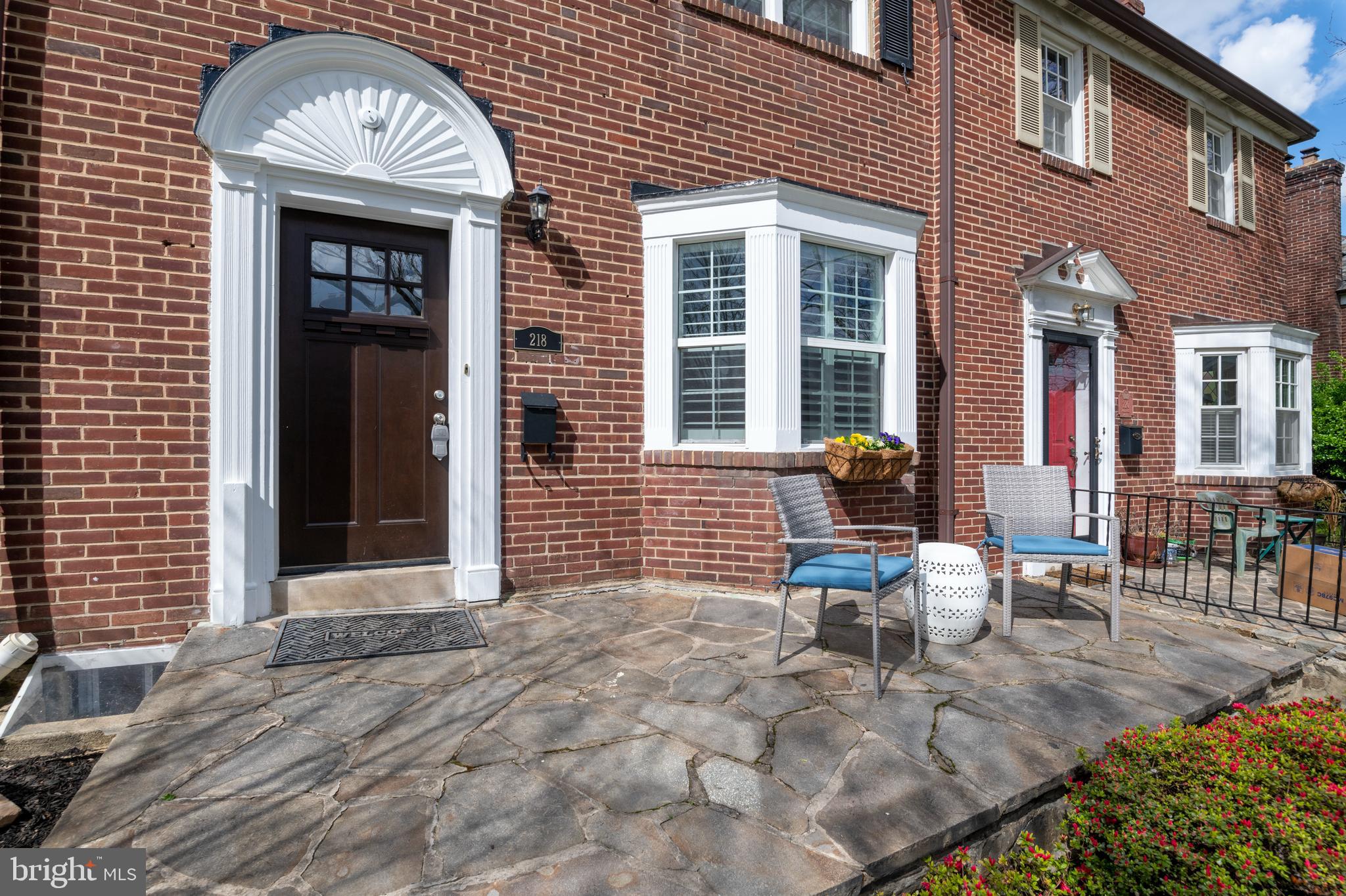 218 Murdock Road Baltimore, MD 21212 - Photo 4 of 41 Stone Front Porch
