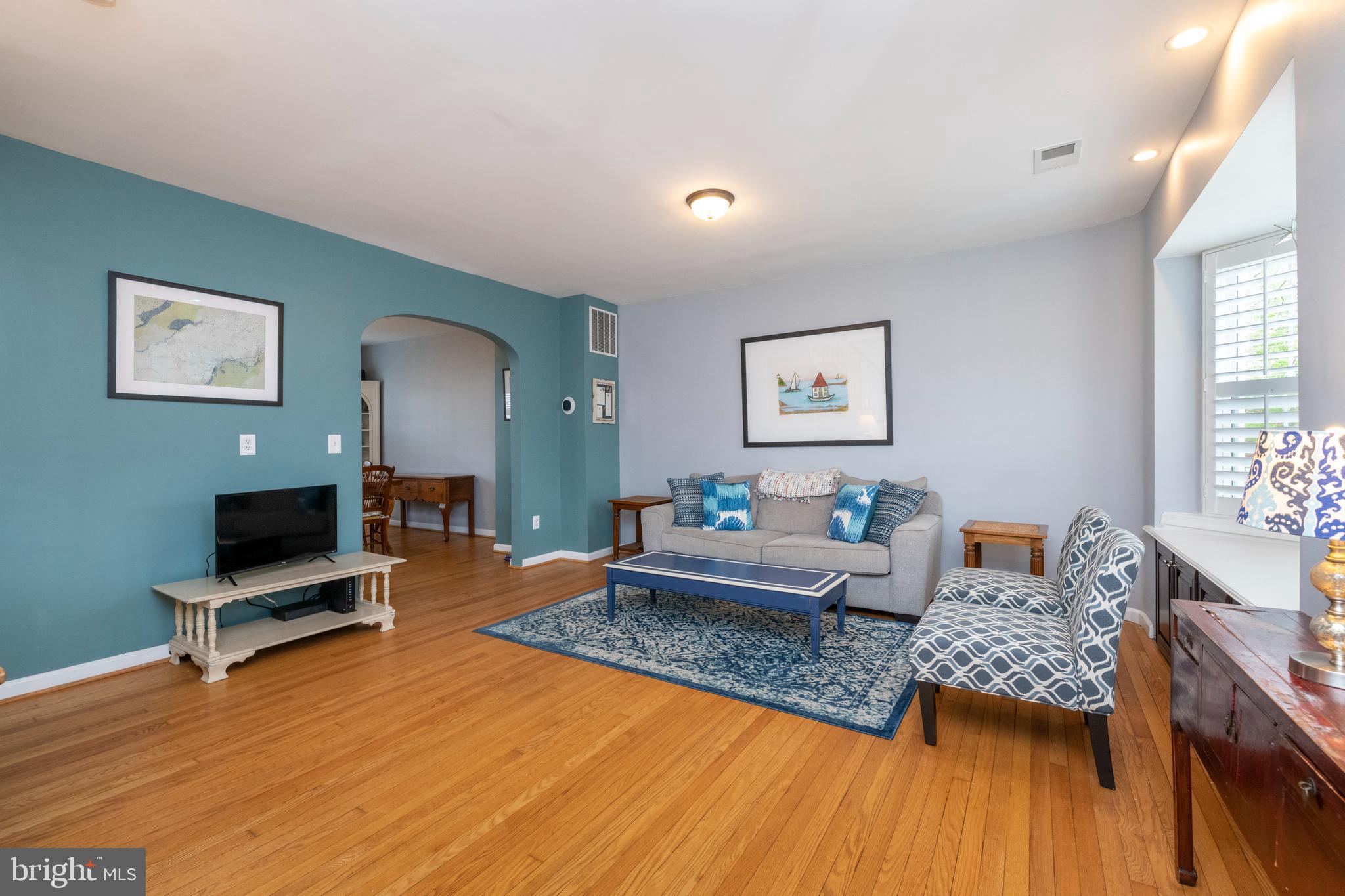 218 Murdock Road Baltimore, MD 21212 - Photo 7 of 41 Recessed Lighting