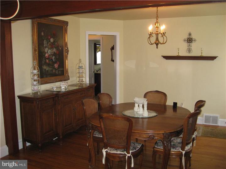 6166 Upper York Road New Hope, PA 18938 - Photo 9 of 24