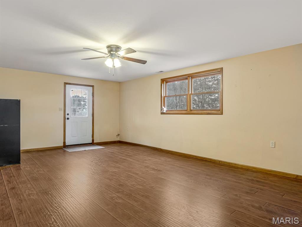 4542 Orlet Road Waterloo, IL 62298 - Photo 17 of 25