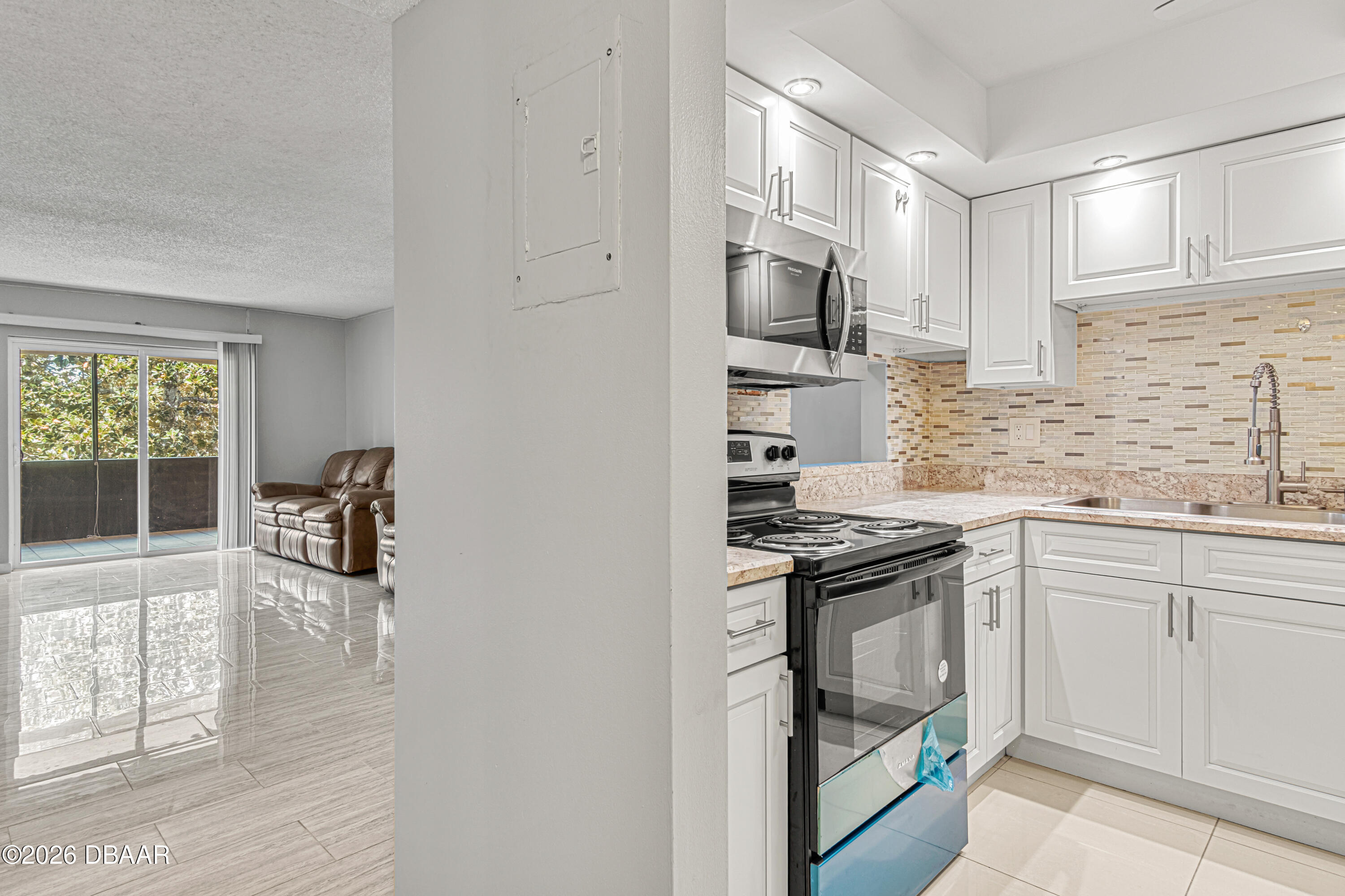 640 North Nova Road, Unit 409 Ormond Beach, FL 32174 - Photo 9 of 33 640 N Nova Rd, #409 (7 of 31)