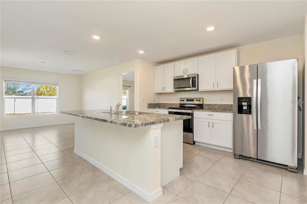 4119 Autumn Amber Dr Spring Hill Spring Hill, FL 34609 - Photo 5 of 47