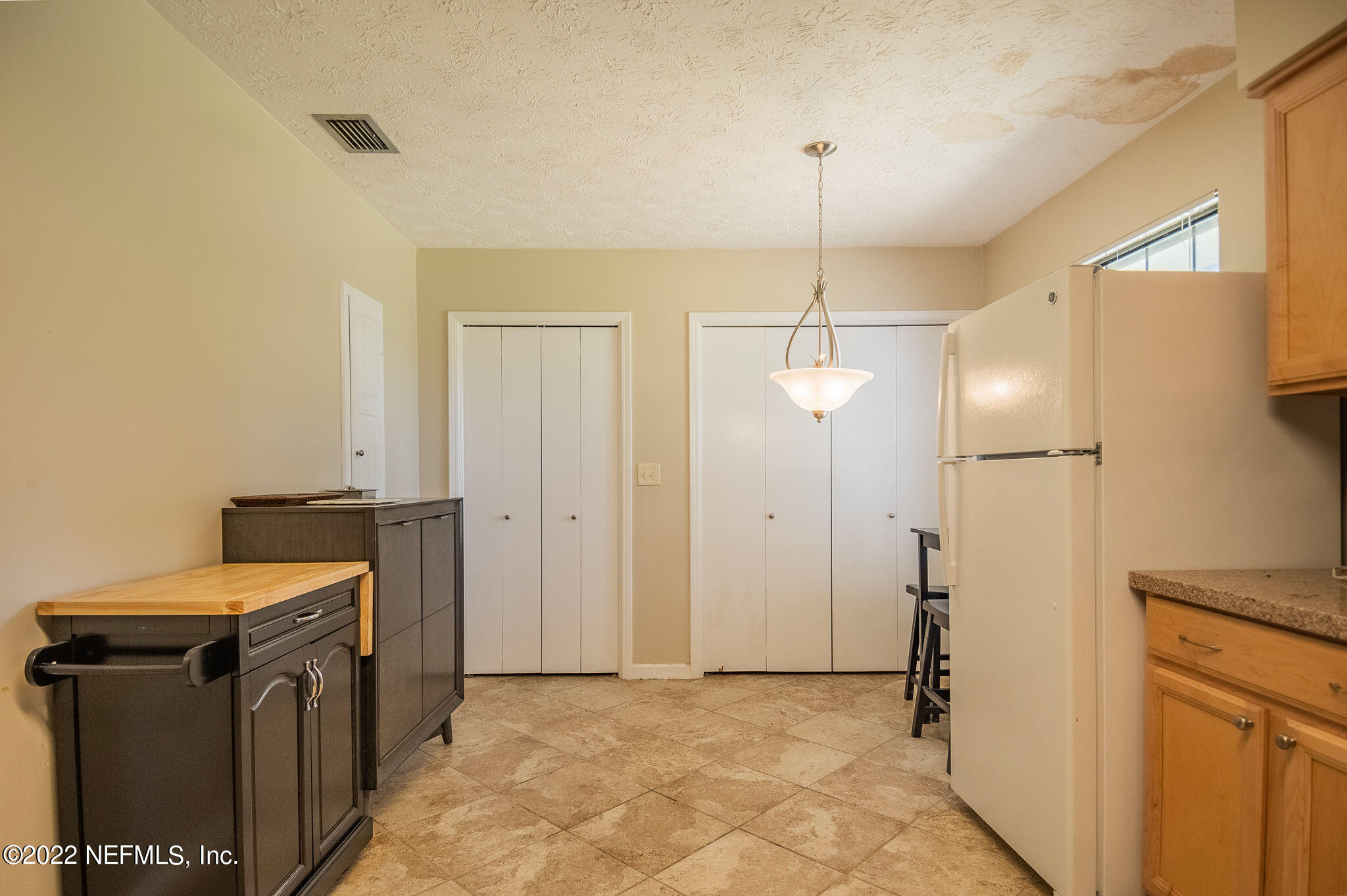 833 Mapleton Terrace Jacksonville, FL 32207 - Photo 8 of 20 Kitchen 2 833 Mapleton Terr