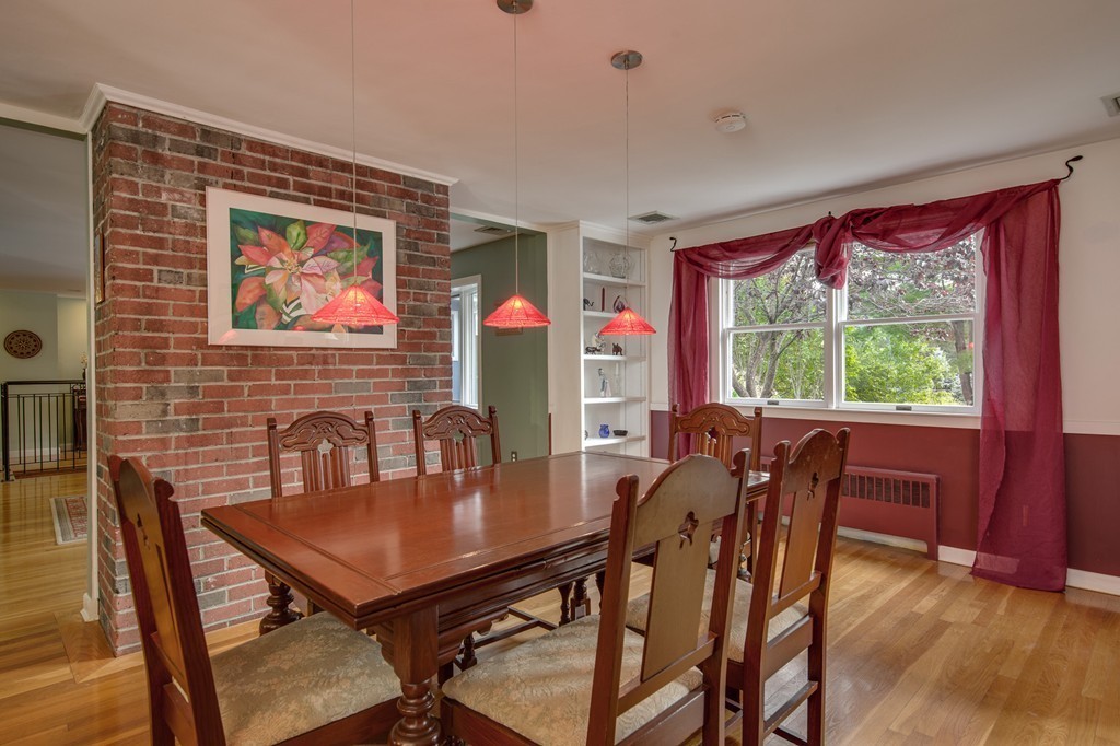 15 Hillcrest Road Bedford, MA 01730 - Photo 13 of 28 Gallery Image 13