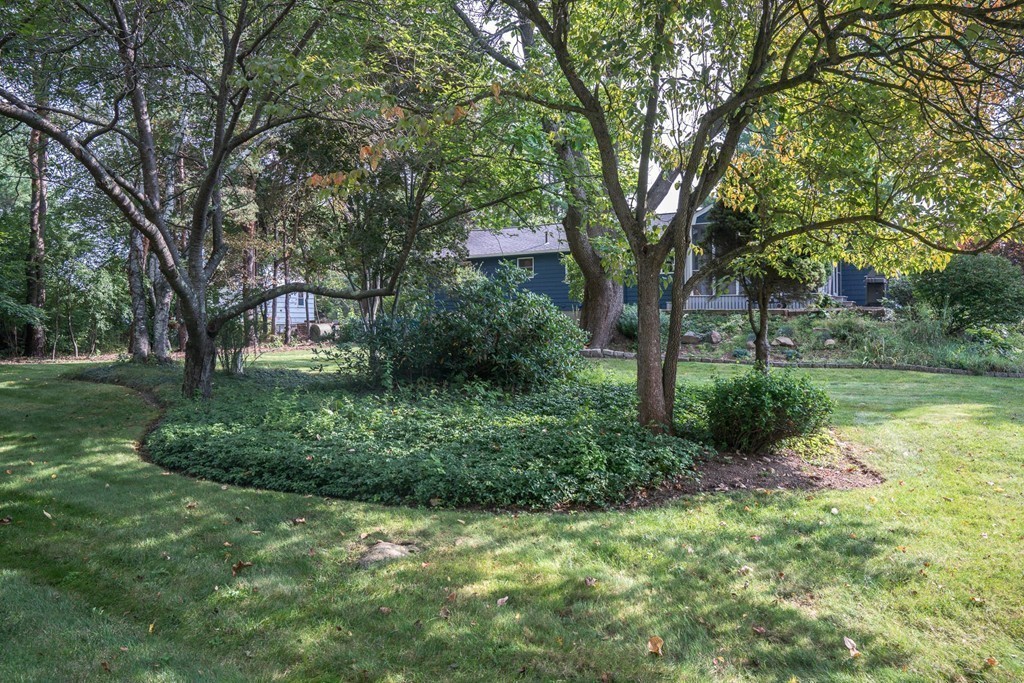 15 Hillcrest Road Bedford, MA 01730 - Photo 27 of 28 Gallery Image 27