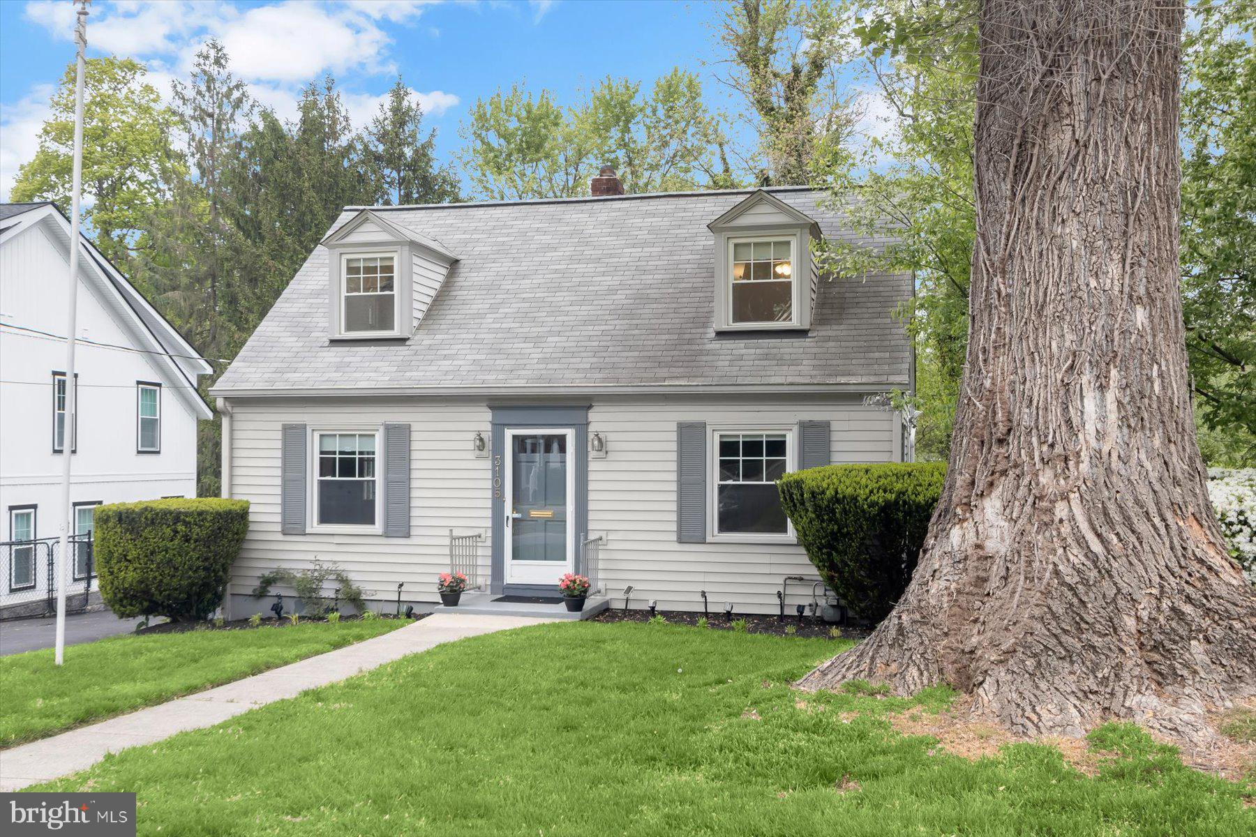 3105 Fayette Road Kensington, MD 20895 - Photo 2 of 93 a view of a house with a garden