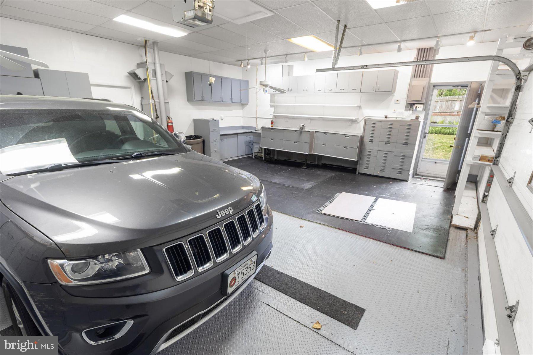 3105 Fayette Road Kensington, MD 20895 - Photo 81 of 93 Garage is climate controlled with workspace