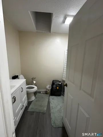 $378,500 | 654 Laurel Street, Unit 1, East Haven, CT 06512