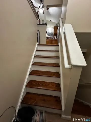 $378,500 | 654 Laurel Street, Unit 1, East Haven, CT 06512