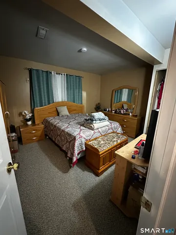 $378,500 | 654 Laurel Street, Unit 1, East Haven, CT 06512