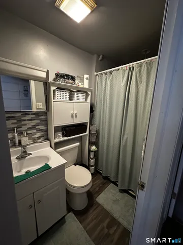 $378,500 | 654 Laurel Street, Unit 1, East Haven, CT 06512