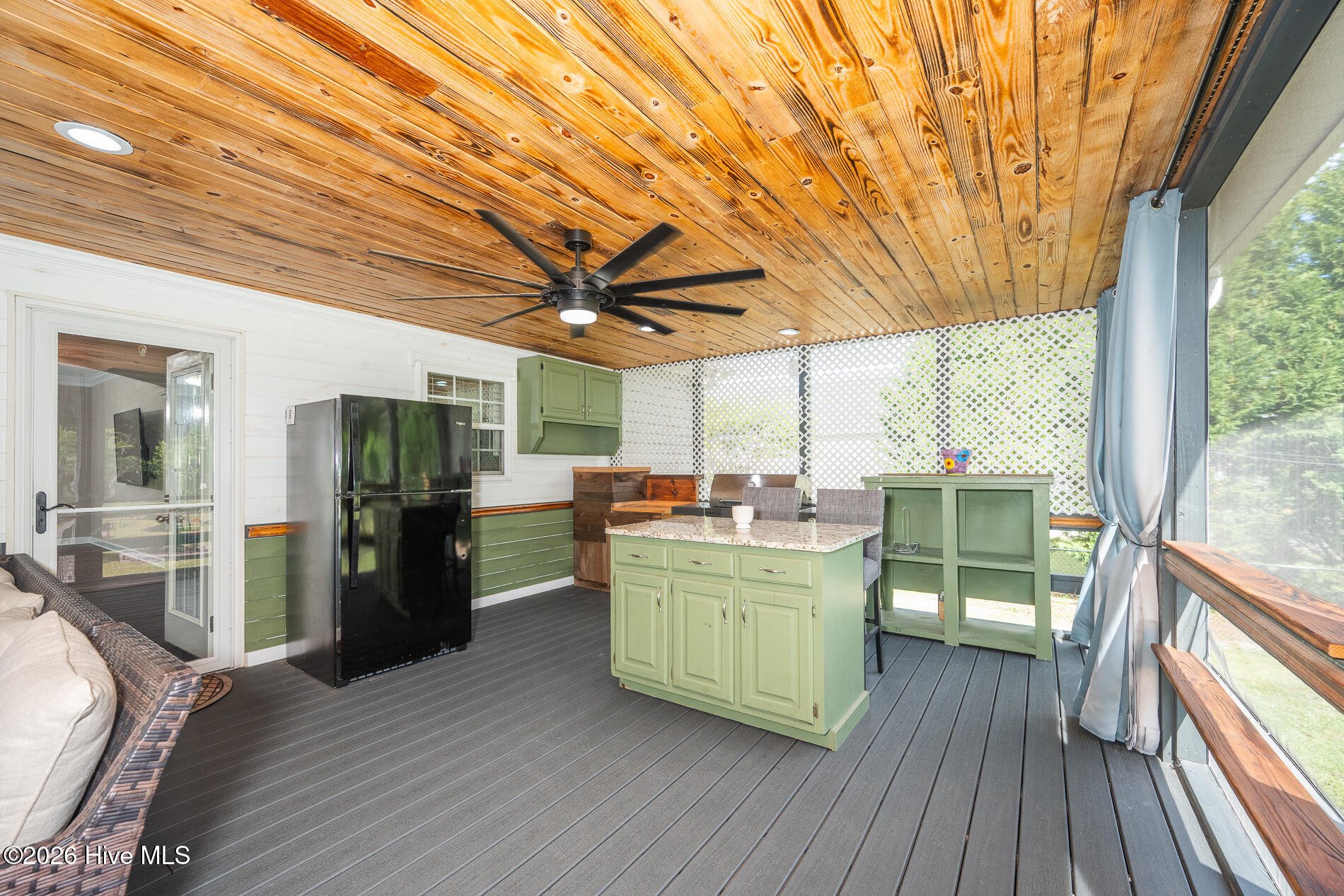 123 Indian Woods Road Elizabeth City, NC 27909 - Photo 23 of 28 Sunroom