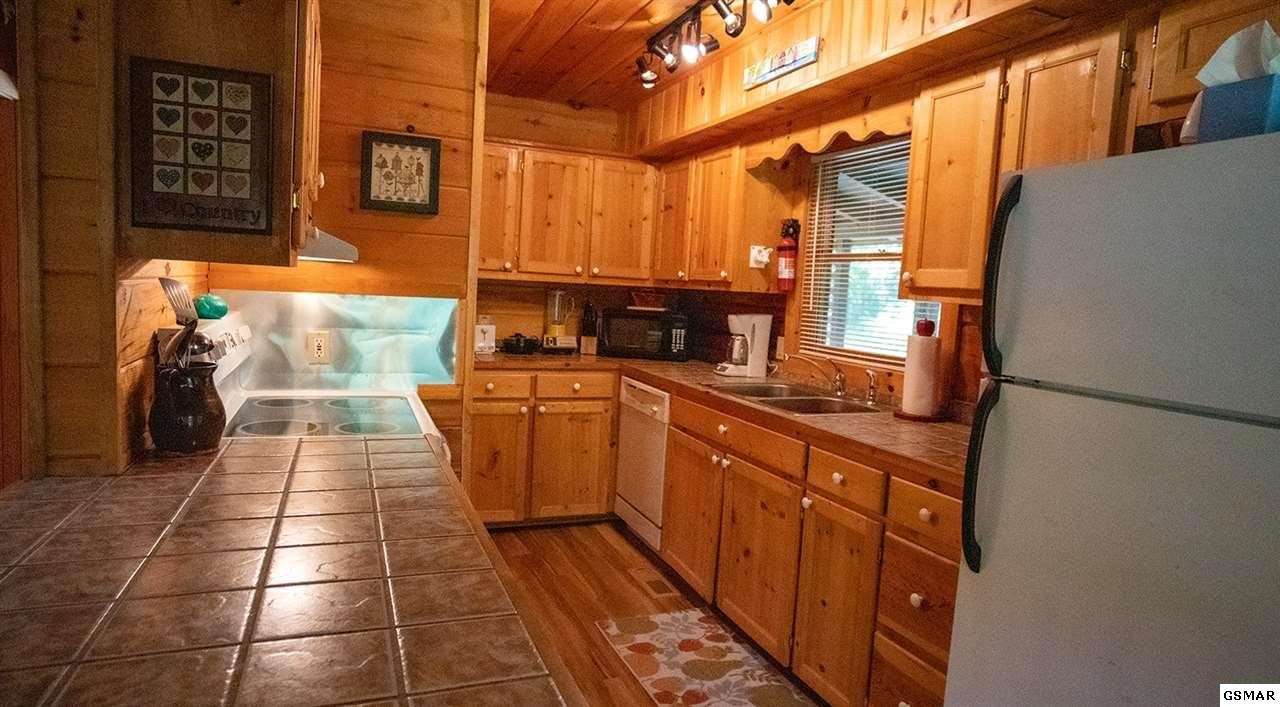 4639 Raven Branch Road Del Rio, TN 37727 - Photo 24 of 36