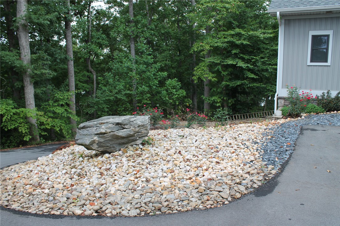 332 Two Rivers Drive Westminster, SC 29693 - Photo 15 of 50
