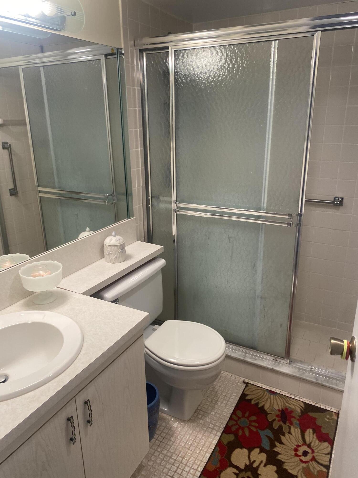 2081 Exeter, Unit 2081 Boca Raton, FL 33434 - Photo 5 of 11 8153FA2C-E06F-440B-835D-4A747FEF2194