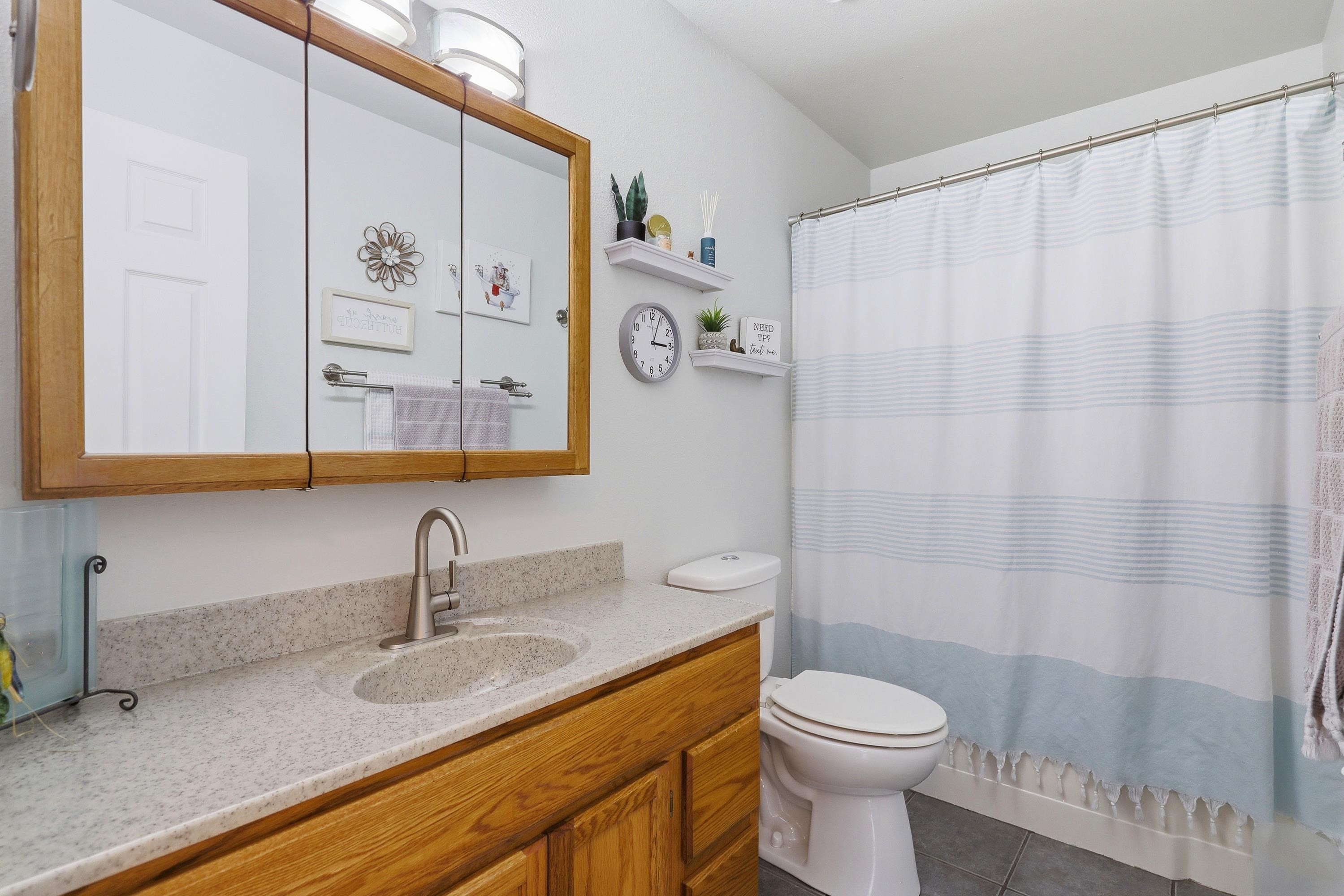 5436 Pathfinder Street Casper, WY 82604 - Photo 6 of 30