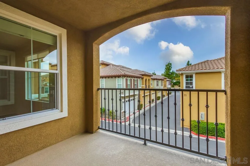 1631 Avery Road San Marcos, CA 92078 - Photo 24 of 32 a view of a balcony