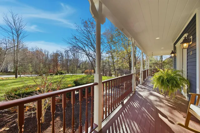 $899,000 | 8 Whittier Drive, Bow, NH 03304