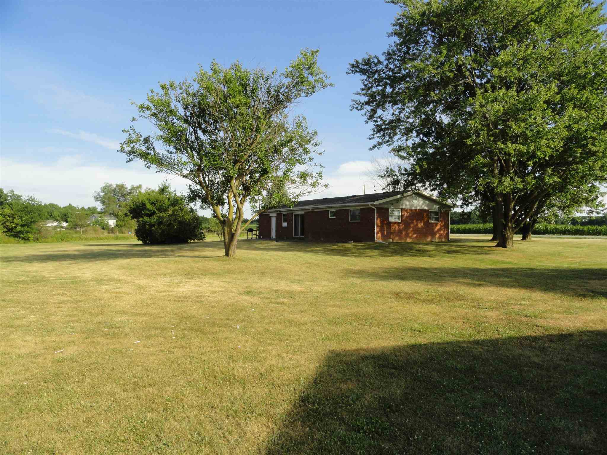 7533 Highway 8 Butler, IN 46721 - Photo 15 of 17