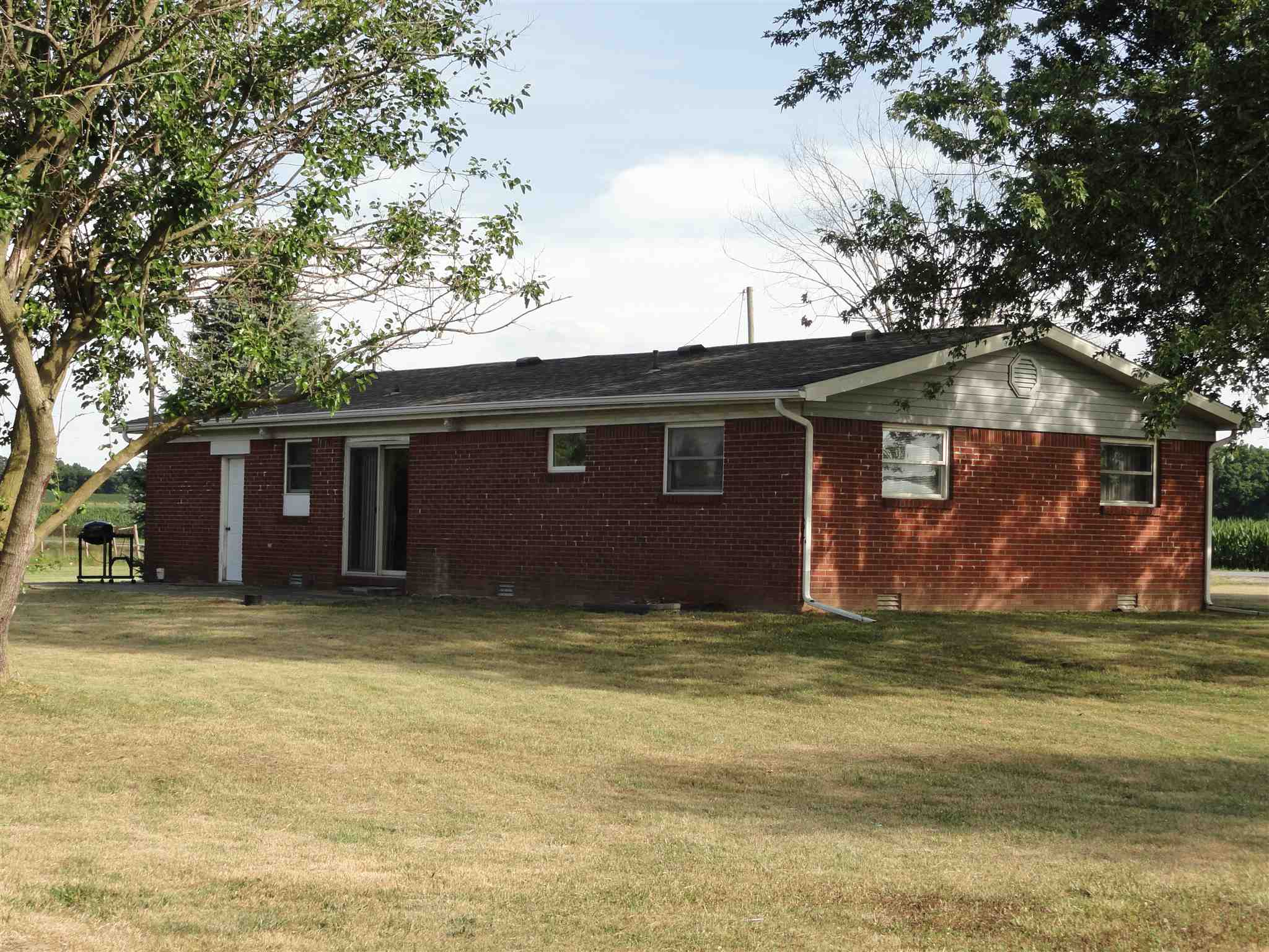 7533 Highway 8 Butler, IN 46721 - Photo 16 of 17