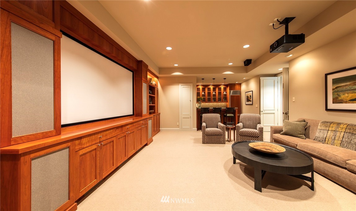 Undisclosed Address Bellevue, WA 98004 - Photo 16 of 25