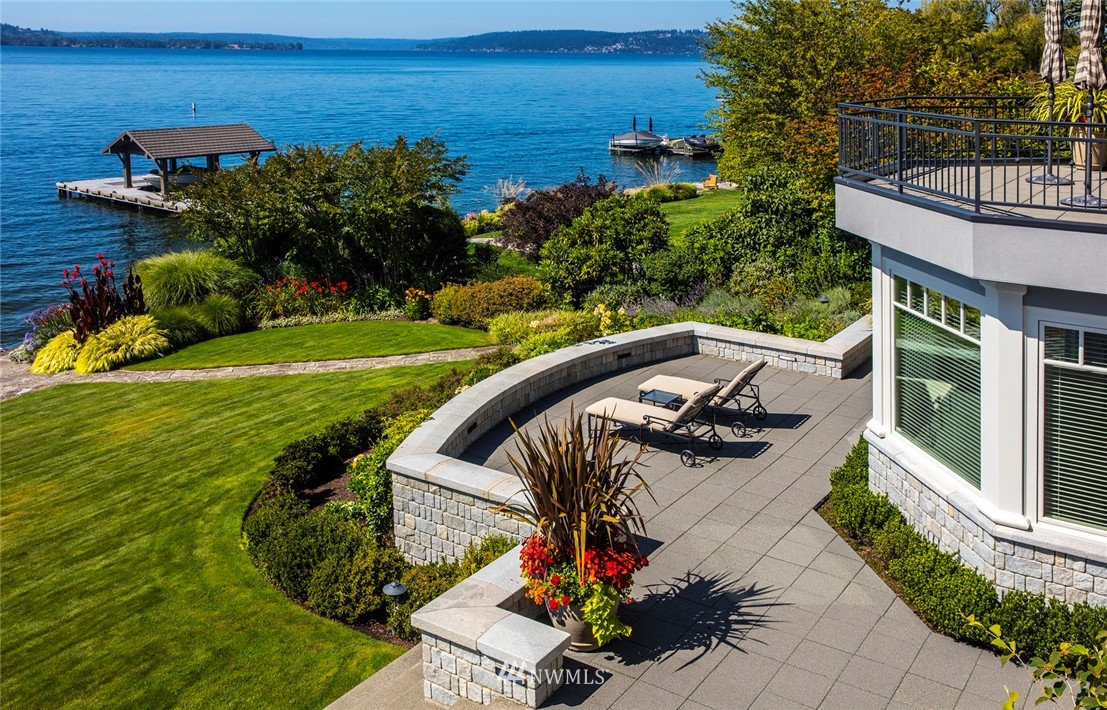 Undisclosed Address Bellevue, WA 98004 - Photo 21 of 25