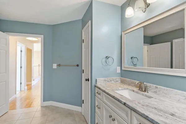 $649,900 | 1 Victoria Drive, Unit 22, Leicester, MA 01542