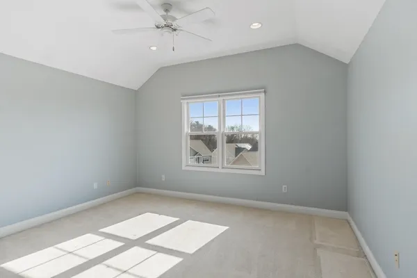 $649,900 | 1 Victoria Drive, Unit 22, Leicester, MA 01542