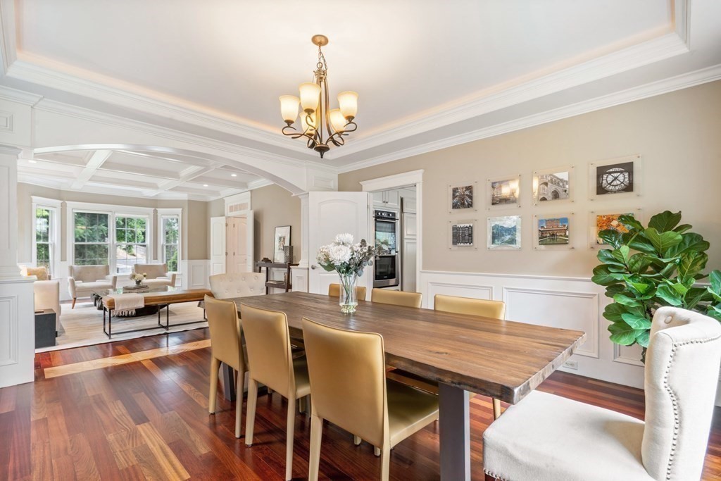 19 Dunedin Road Wellesley, MA 02481 - Photo 11 of 38