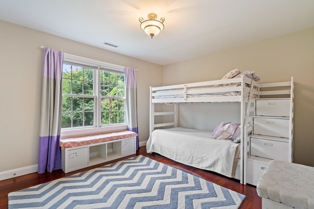 19 Dunedin Road Wellesley, MA 02481 - Photo 30 of 38