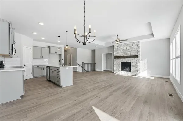 $624,900 | 3017 Northwest 95th Terrace, Kansas City, MO 64154