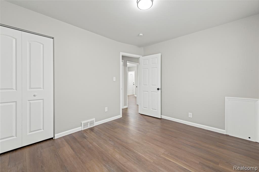 11780 Haggerty Road Belleville, MI 48111 - Photo 19 of 35 Gallery Image 19